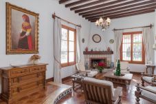 Country house in Novelda - Incredible Luxury & Historical Mansion 