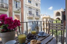 Apartment in Valencia / València - Serranos