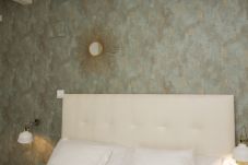 Studio in Valencia / València - Botanico Room I