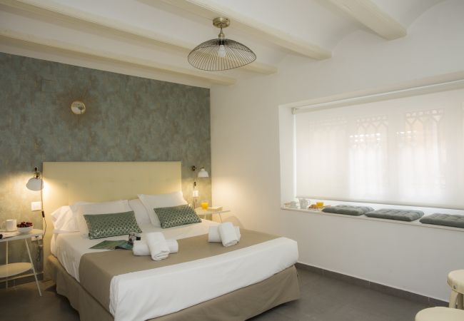 Studio in Valencia / València - Botanico Room IV