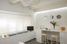 Studio in Valencia / València - Botanico Room IV