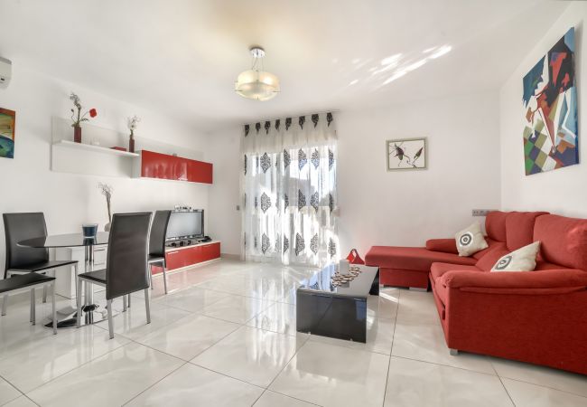 Villa in Calpe - Villa Benicuco 4 Villa Benicuco 4 - Villa with private swimming pool in Calpe