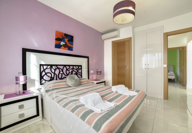 Villa in Calpe - Villa Benicuco 4 Villa Benicuco 4 - Villa with private swimming pool in Calpe