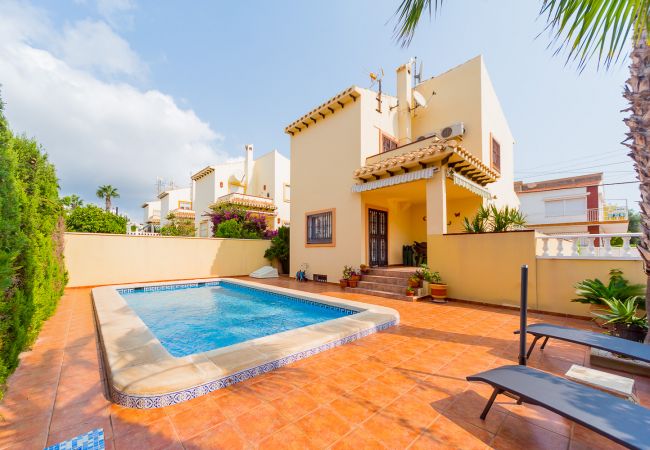Villa in La Mata - ID75