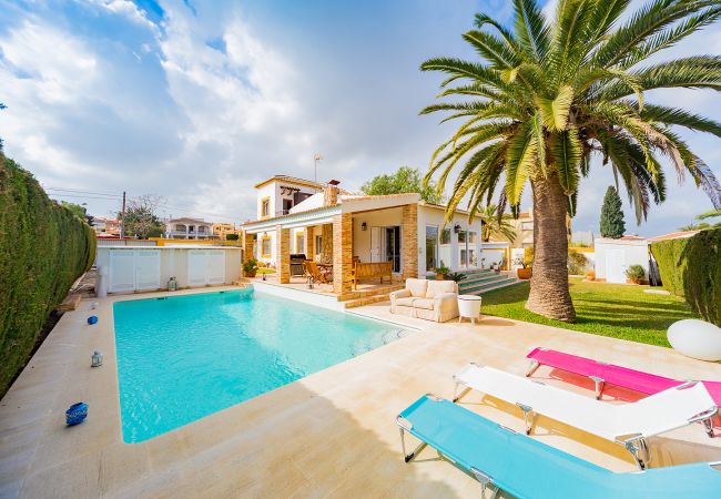 Villa in Torrevieja - ID40