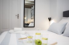 Studio in Valencia / València - Parque Central V