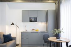 Studio in Valencia / València - Parque Central VII