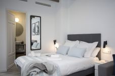 Studio in Valencia / València - Parque Central VII