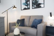 Studio in Valencia / València - Parque Central VIII