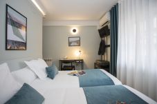 Hostal Palacios Rooms Bedroom 04