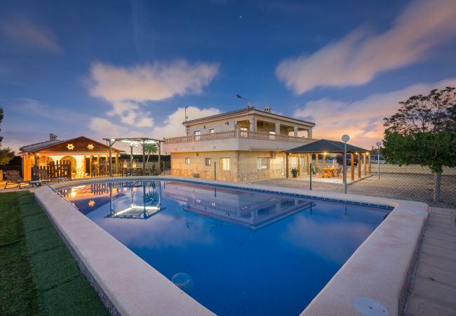 Villa in San Fulgencio - Fidalsa Psiiicomagiiia