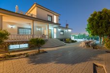 Villa in Mutxamiel - Fidalsa Grand White House