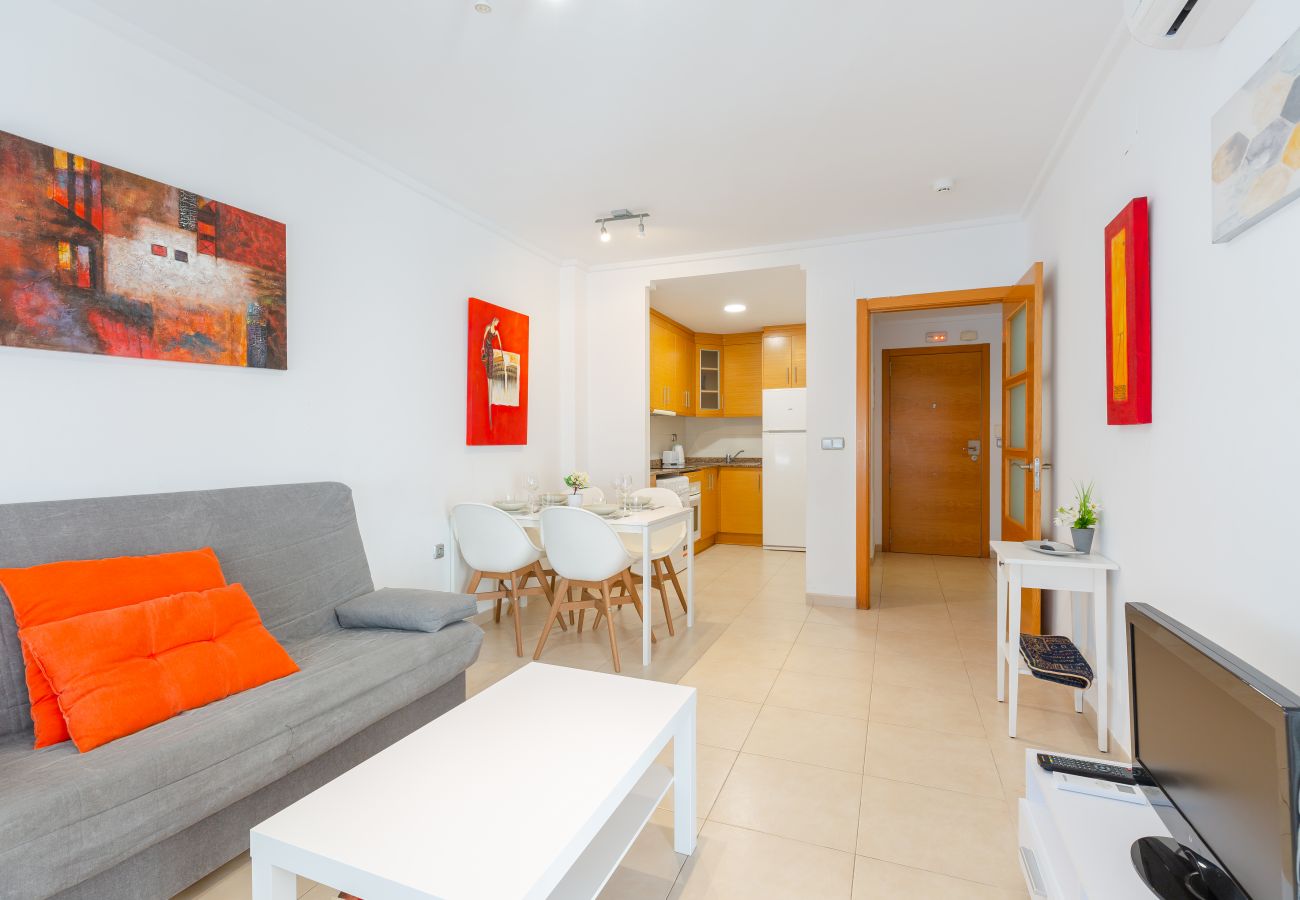 Apartment in Alicante / Alacant - Alicante Hills 2 Bed Summer let
